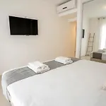 Yalarent Suff Mountains- Garden Apartment With Private Pool
